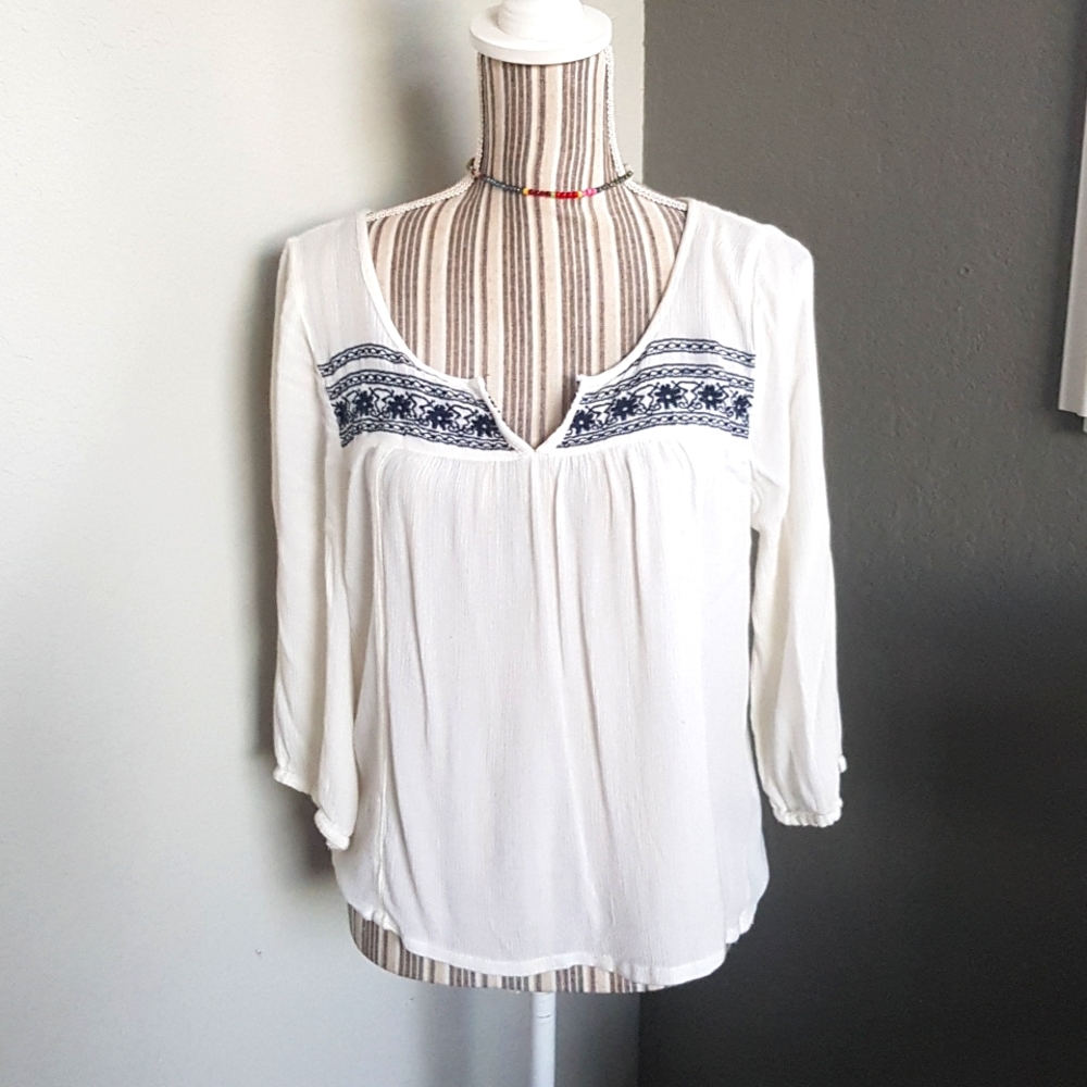Hollister ivory navy embroidered blouse s